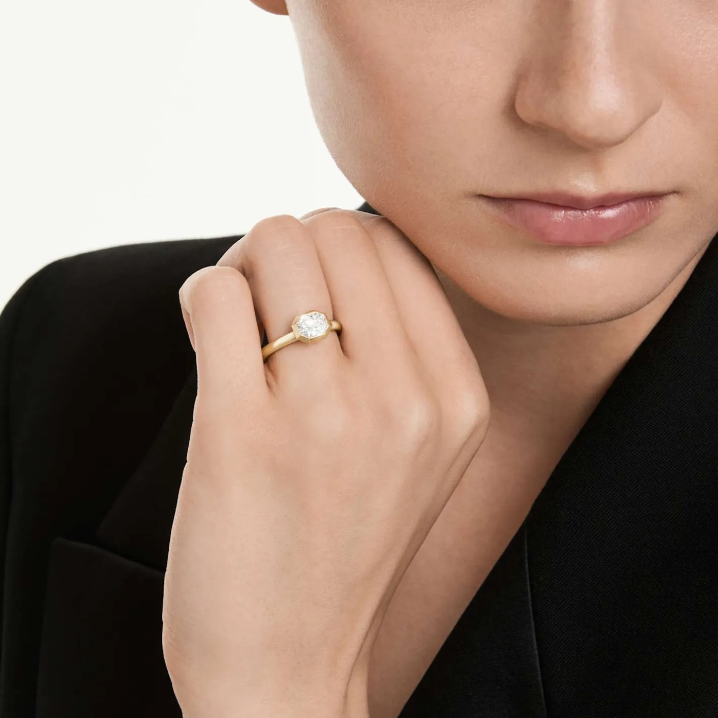 Anello con castone Octagon