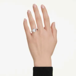 Anello con castone Octagon