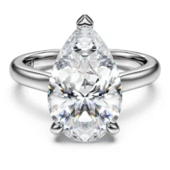 Anello solitario Eternity