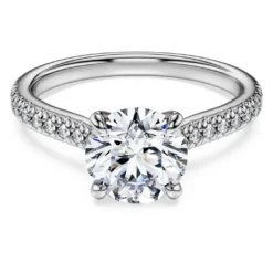 Anello solitario Eternity