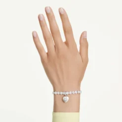 Charm Idyllia