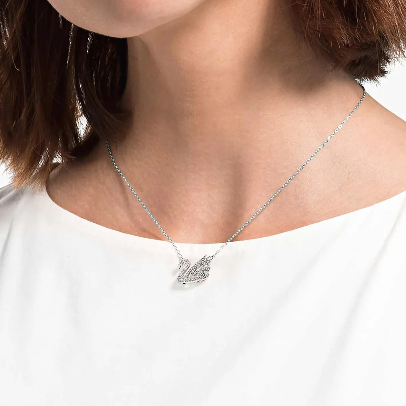 Collana Swan